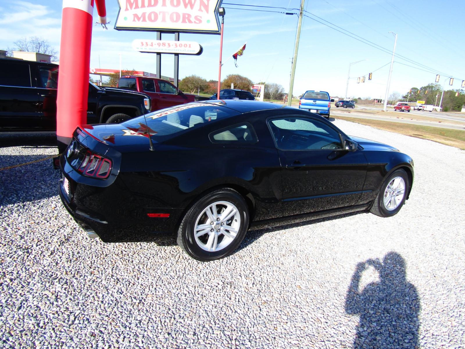 2014 Black Ford Mustang V6 Coupe (1ZVBP8AM2E5) with an 3.7L V6 DOHC 24V engine, Automatic transmission, located at 15016 S Hwy 231, Midland City, AL, 36350, (334) 983-3001, 31.306210, -85.495277 - Photo #6